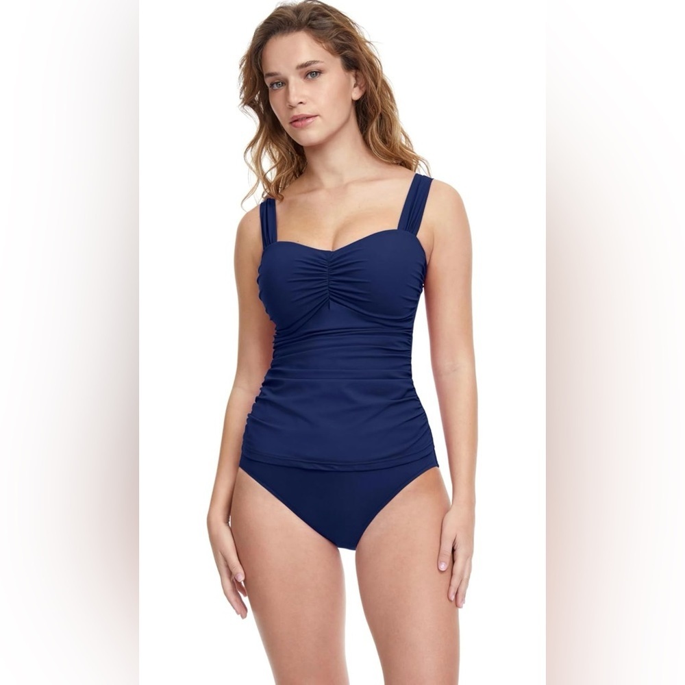 Profile by Gottex Women's Standard Sweetheart Cup Sized Tankini Top Swimsuit